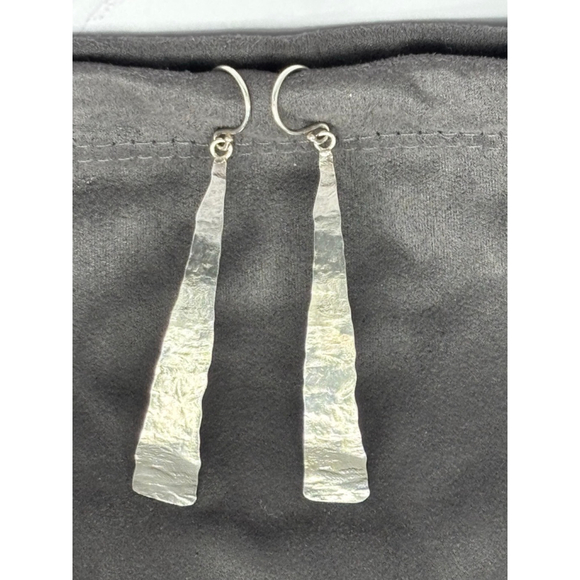 EUC Vintage Silpada “Winding River” Earrings W3141 .925Hammered Sterling Silver